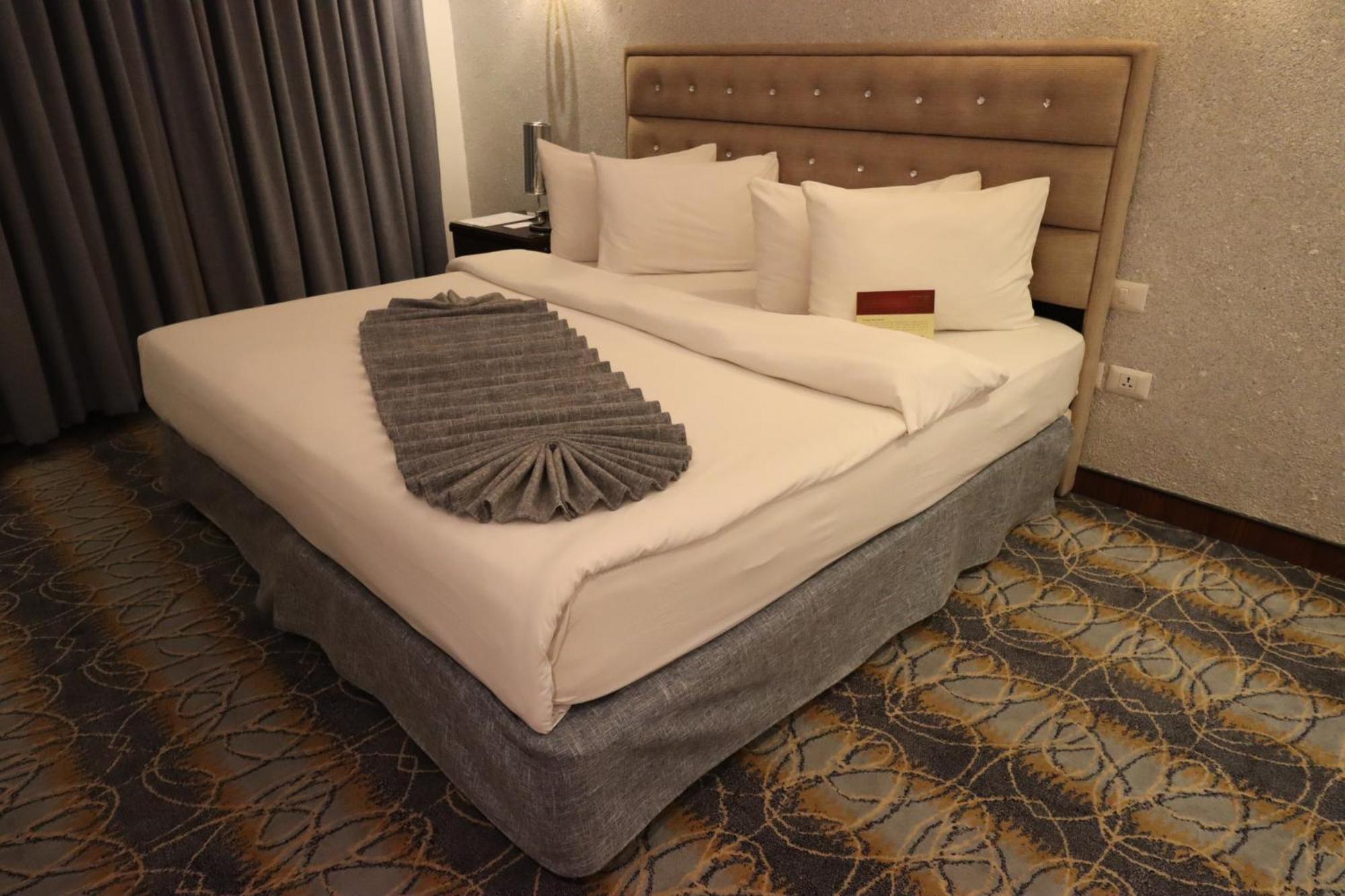 Larsa Hotel Amman Exterior photo