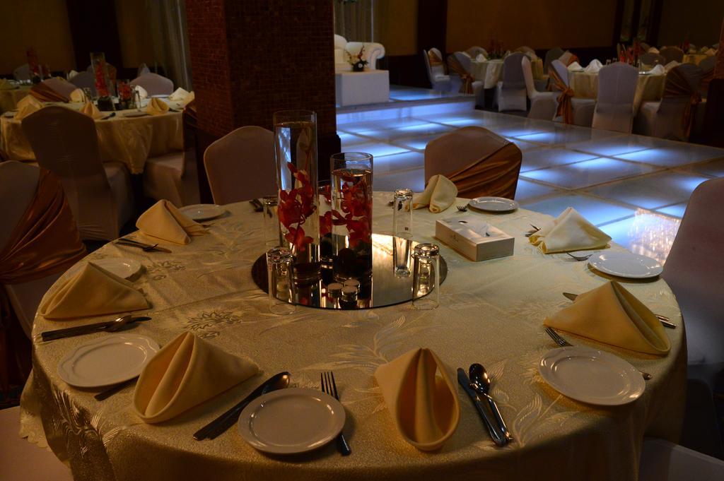 Larsa Hotel Amman Exterior photo